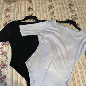 Black and White Fitted Short Sleeve Bodysuits
